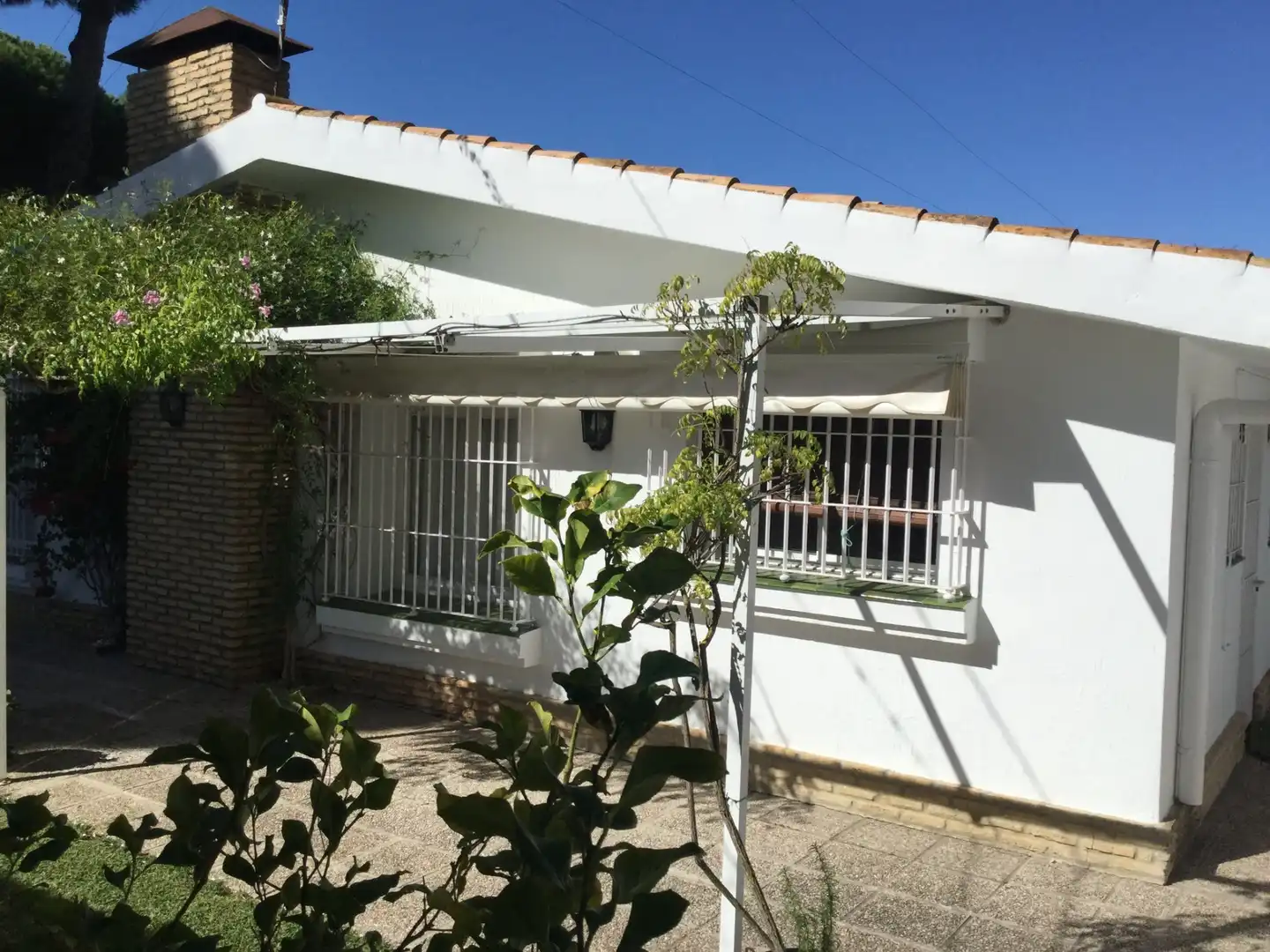 Garden of Houses for sale in El Puerto de Santa María  with Air Conditioner, Private garden and Storage room