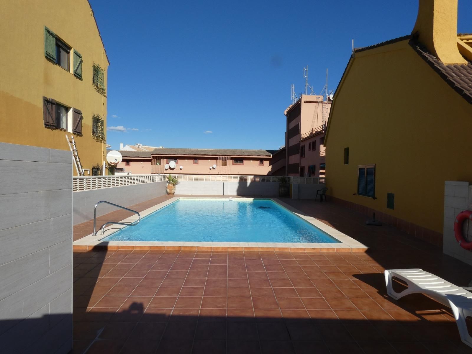 Swimming pool of Apartment to rent in L'Alfàs del Pi  with Air Conditioner, Terrace and Community pool