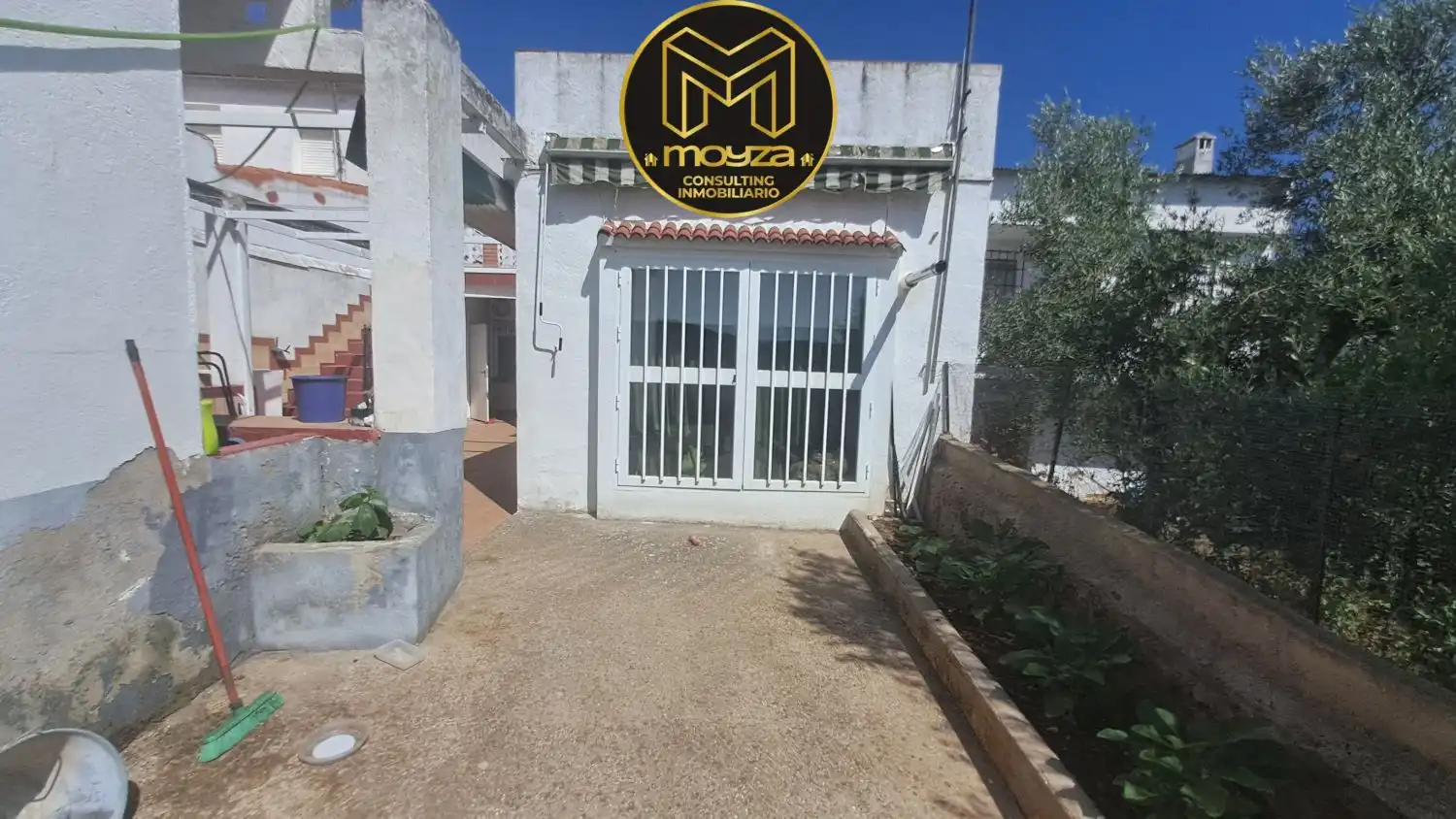 Vista exterior de Casa o chalet en venta en Cardeña con Aire acondicionado, Calefacción y Terraza