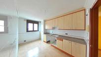 Kitchen of Flat for sale in Oviedo 