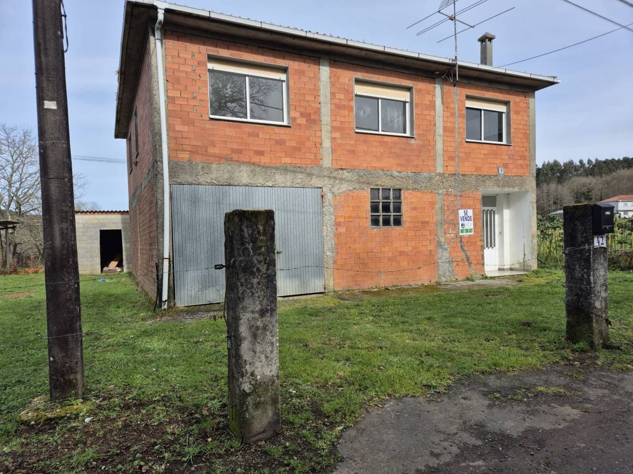 Vista exterior de Casa o chalet en venta en Sobrado (A Coruña) con Jardín privado