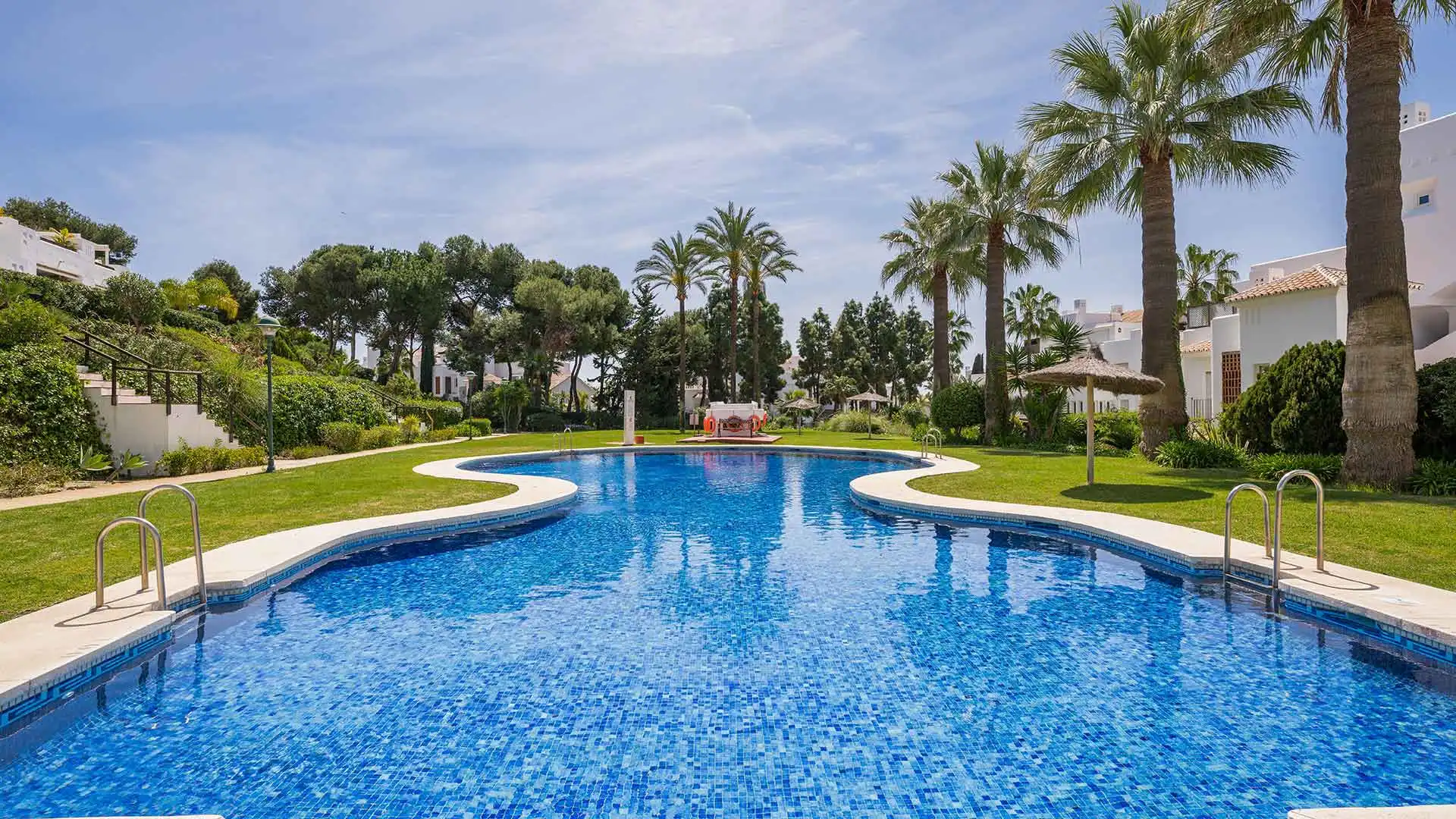 Apartment with terrace for sale in Río Real - Los Monteros, imagen 32