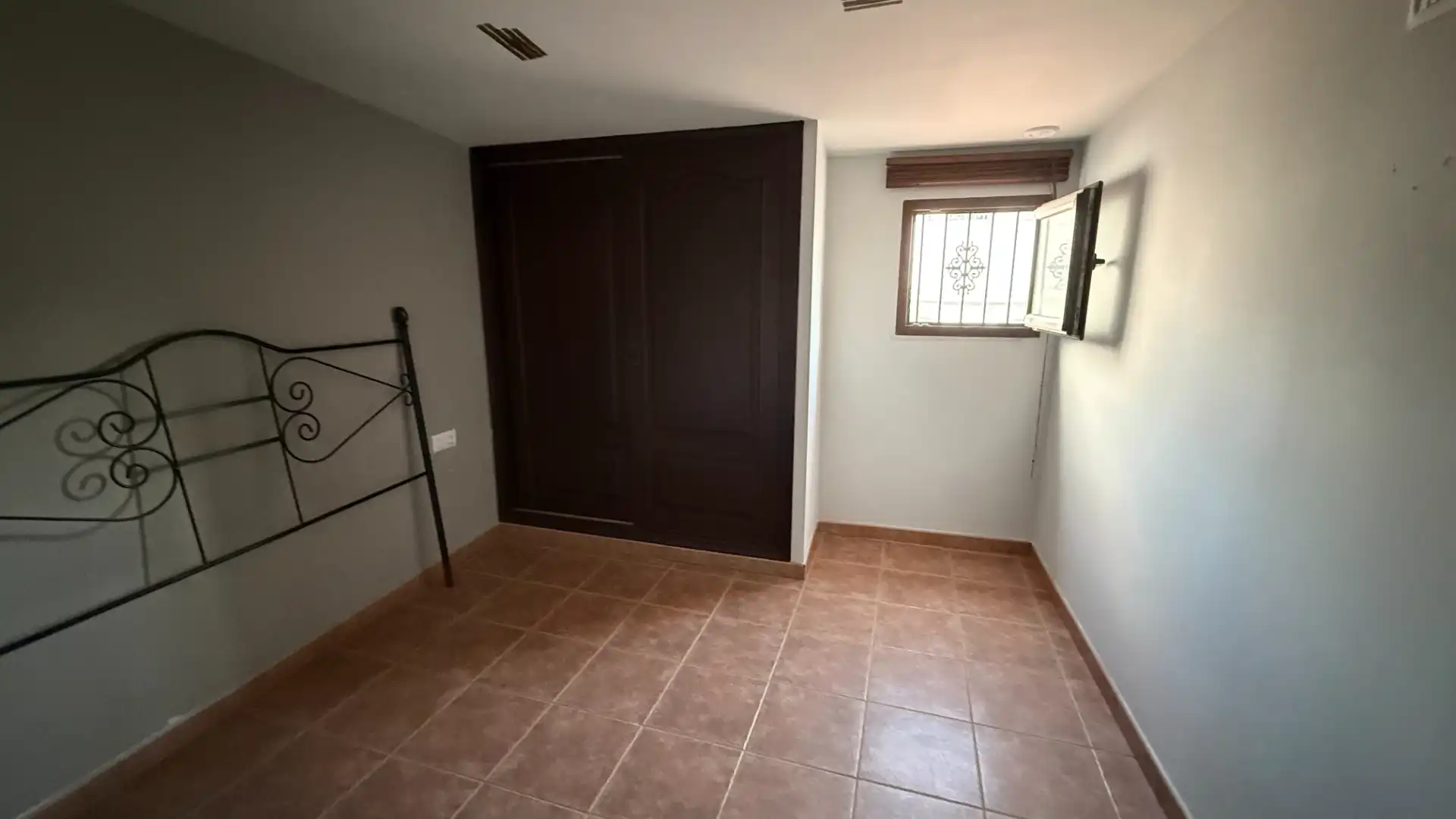 Piso en venta en Cádiz con Terraza