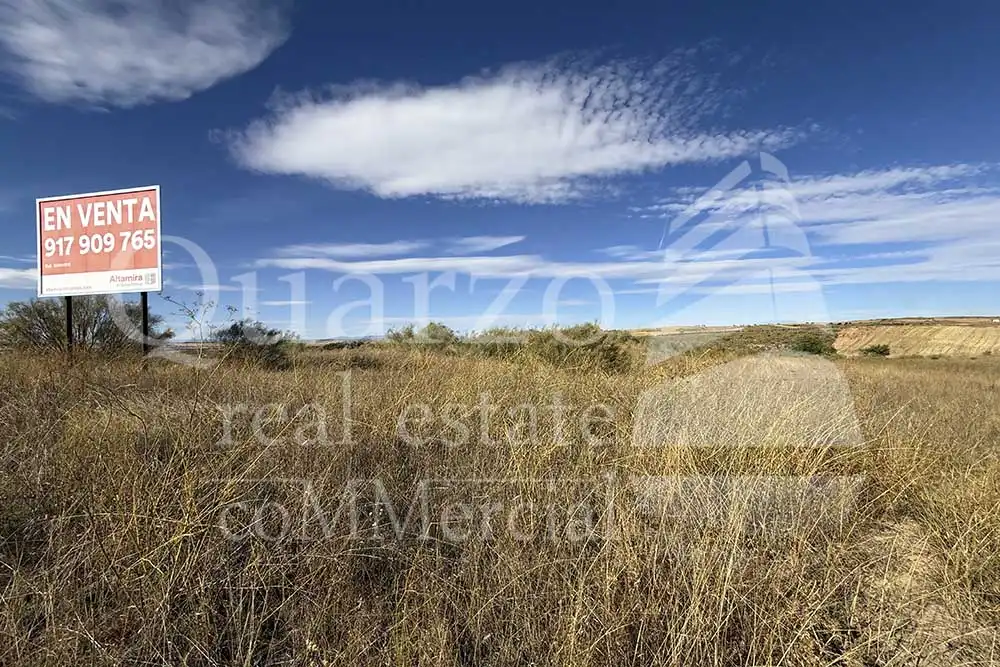 Terreny residencial en venda a Tórtola de Henares, imagen 3