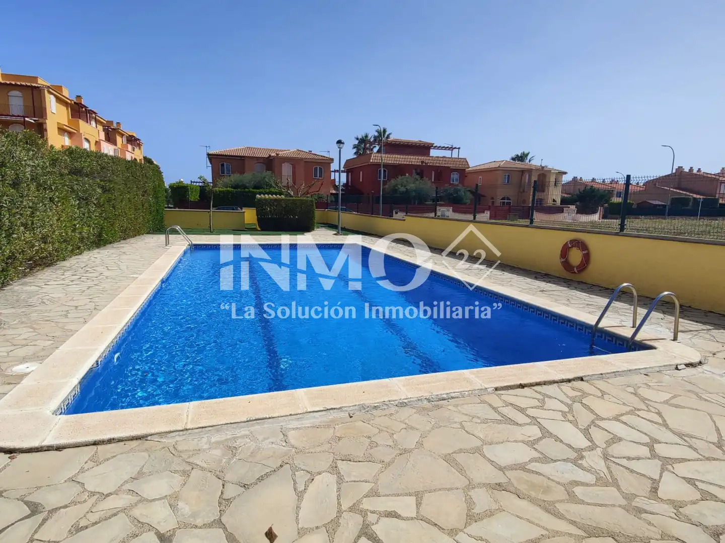 Piscina de Estudi en venda en Mont-roig del Camp amb Moblat, Forn i Rentadora
