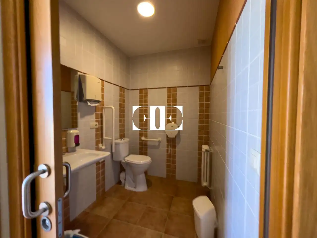 Bathroom of Buildings for sale in Oia