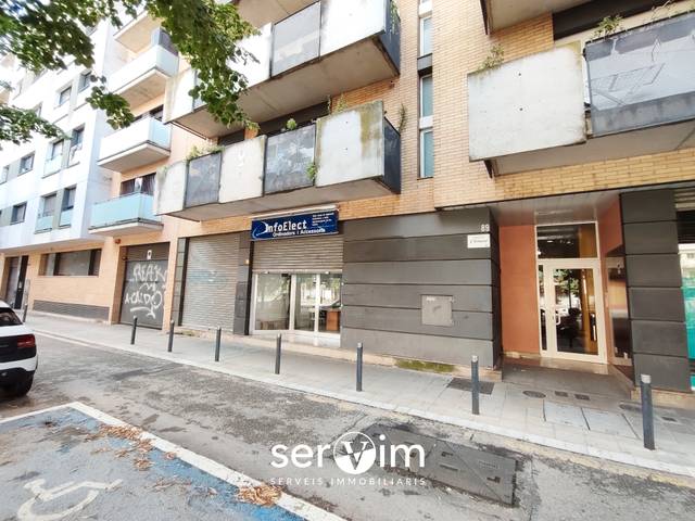 Local comercial en Venta en Passeig dels Països Catalans, 89 en Mas Masó - Hospital