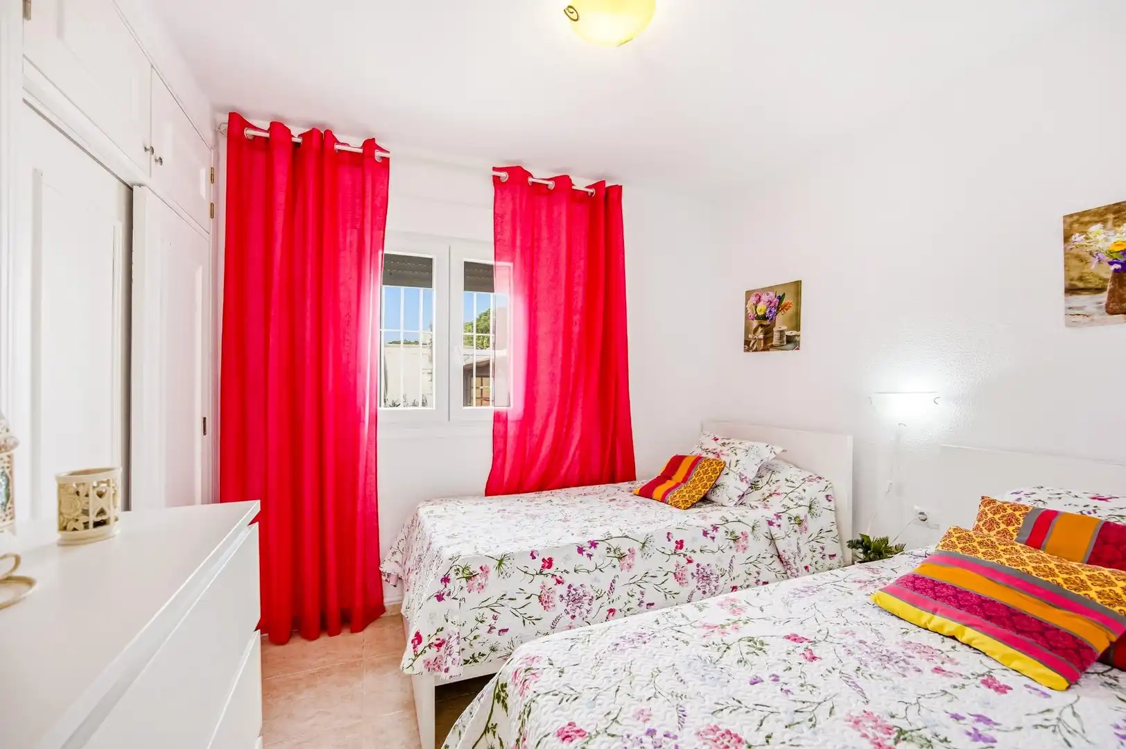 Dormitori de Casa o xalet en venda en Chiclana de la Frontera amb Aire condicionat, Calefacció i Jardí privat