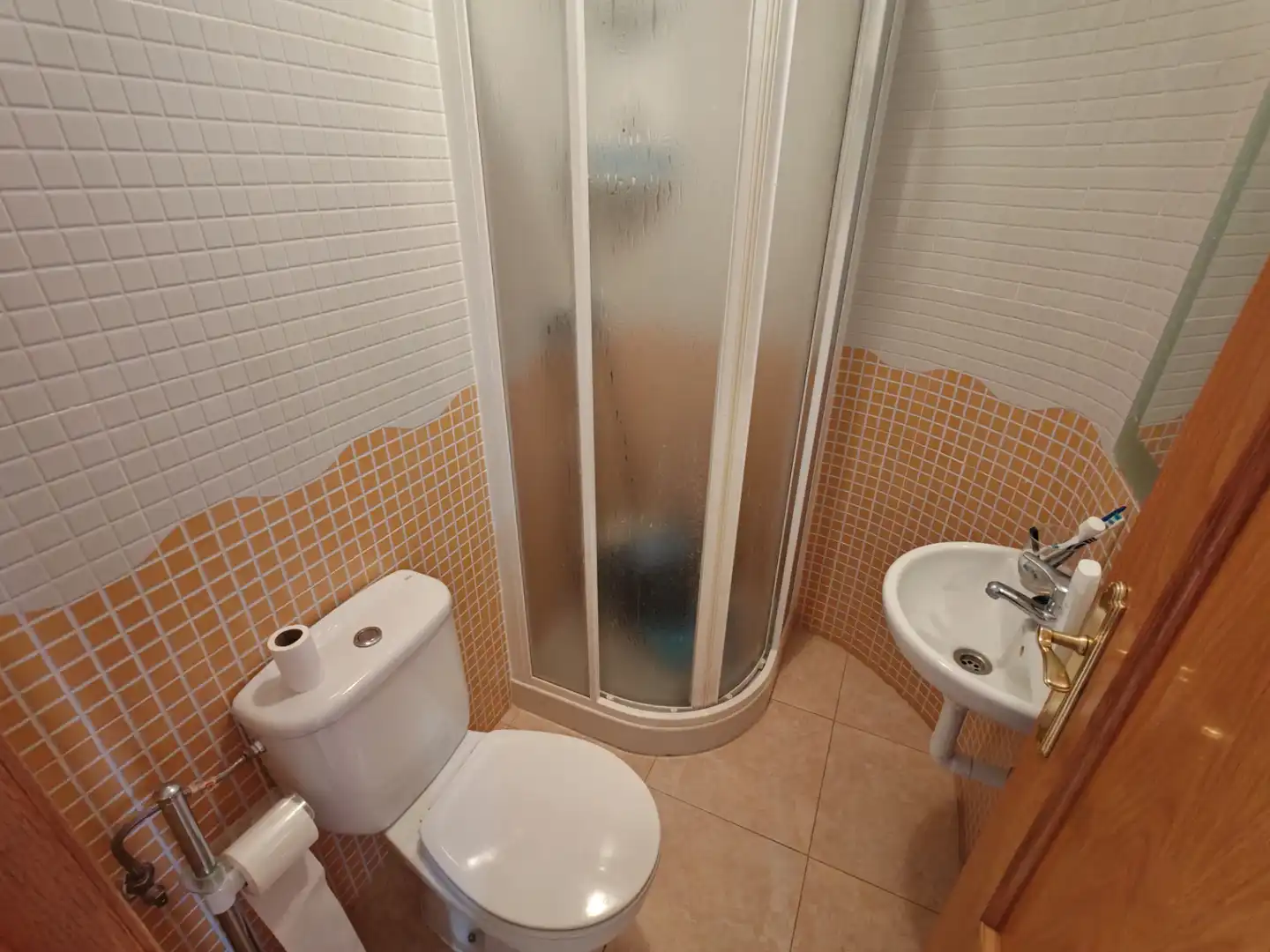 Bany de Casa adosada en venda en Quismondo amb Aire condicionat, Calefacció i Parquet