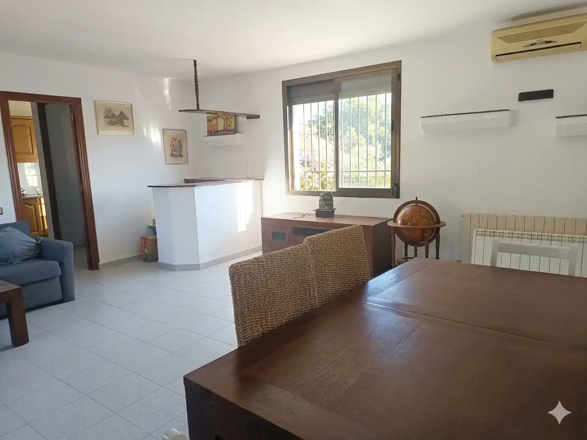 Comedor de Casa o chalet en venta en Vilanova i la Geltrú con Calefacción, Terraza y Trastero