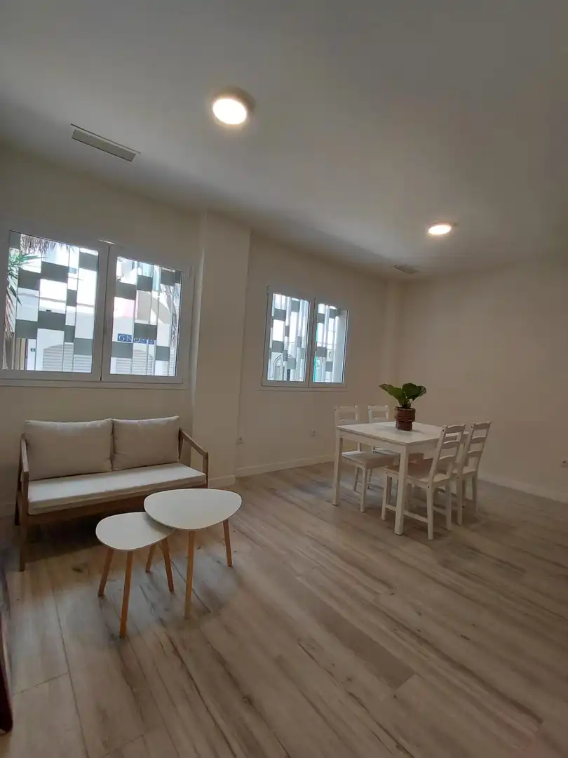 Living room of Study for sale in Cruz de Humilladero