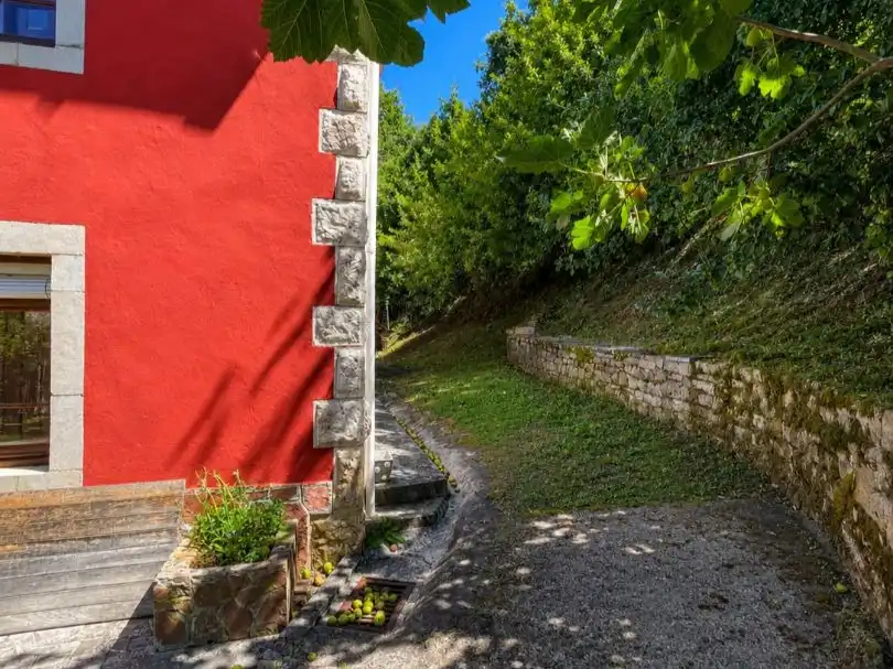Vista exterior de Casa o xalet en venda en Oseja de Sajambre
