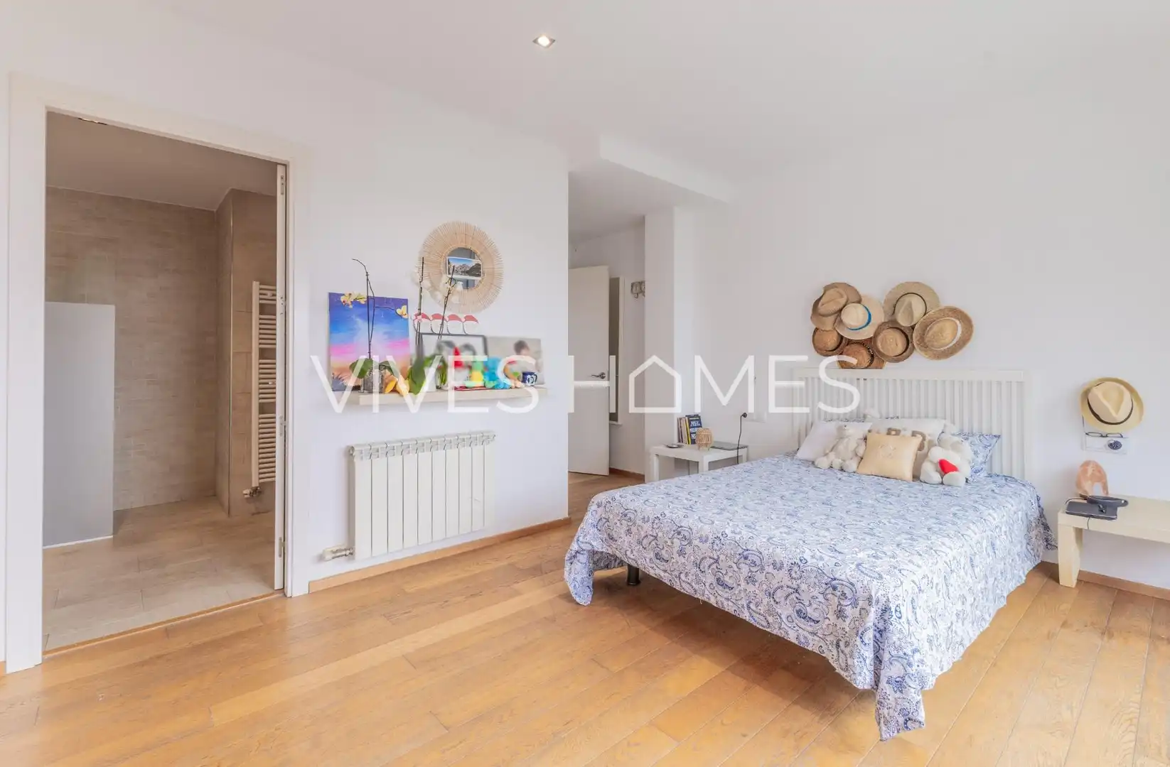 Bedroom of Houses for sale in Mataró  with Heating, Private garden and Terrace