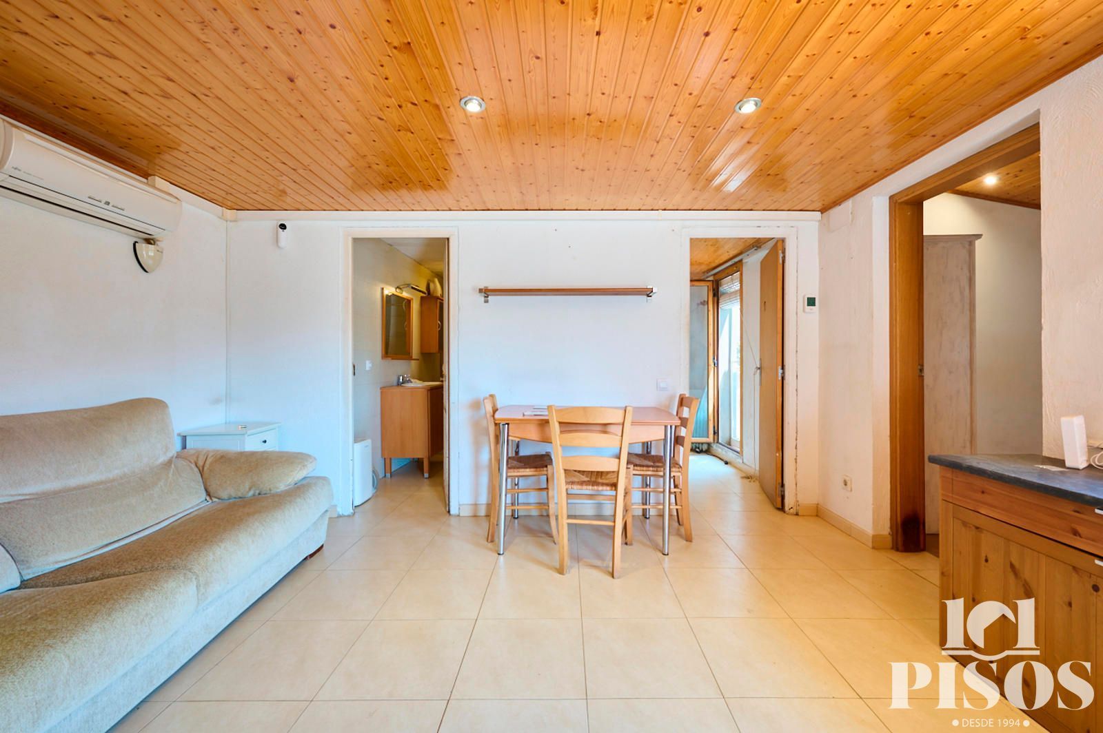 Menjador de Casa o xalet en venda en Molins de Rei amb Terrassa