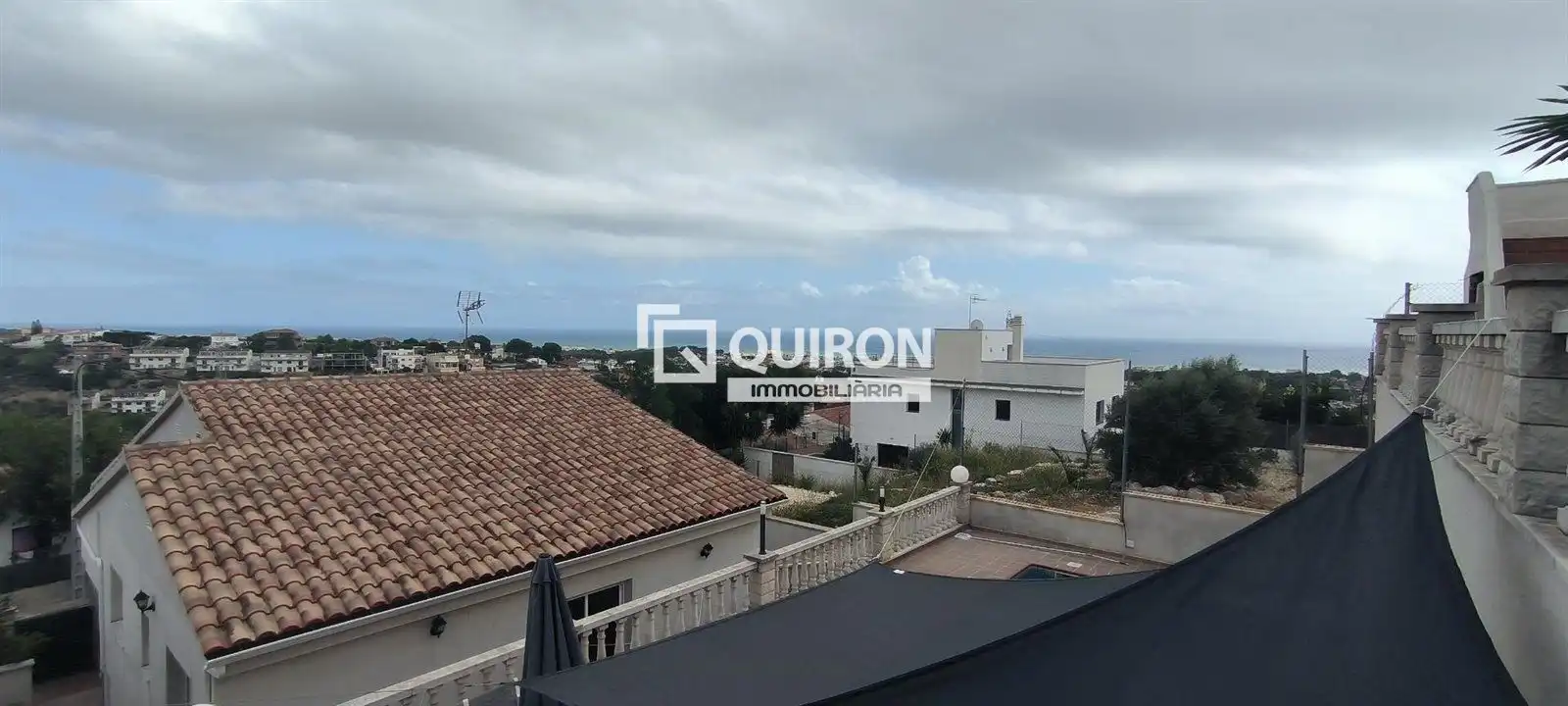 Vista exterior de Casa o xalet en venda en Calafell amb Calefacció, Terrassa i Traster