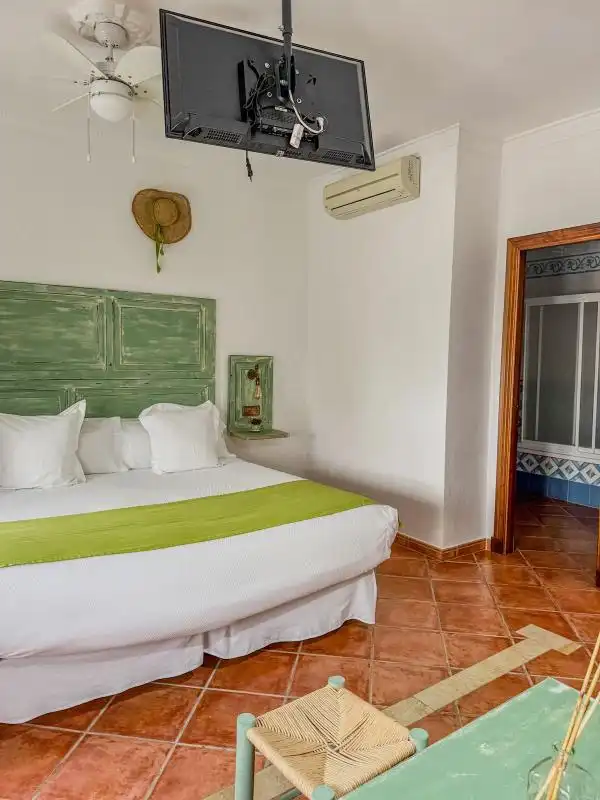 Dormitori de Casa o xalet en venda en Algodonales amb Aire condicionat, Calefacció i Jardí privat