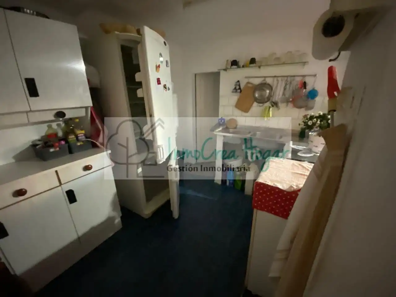 Küche von Einfamilien-Reihenhaus zum Verkauf in Vigo  mit Heizung, Terrasse und Abstellraum