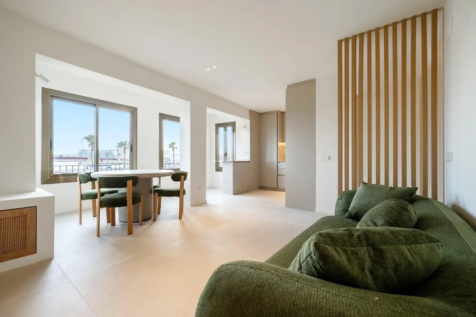 Sala de estar de Piso en venta en Tarragona con Trastero, Amueblado y Alarma