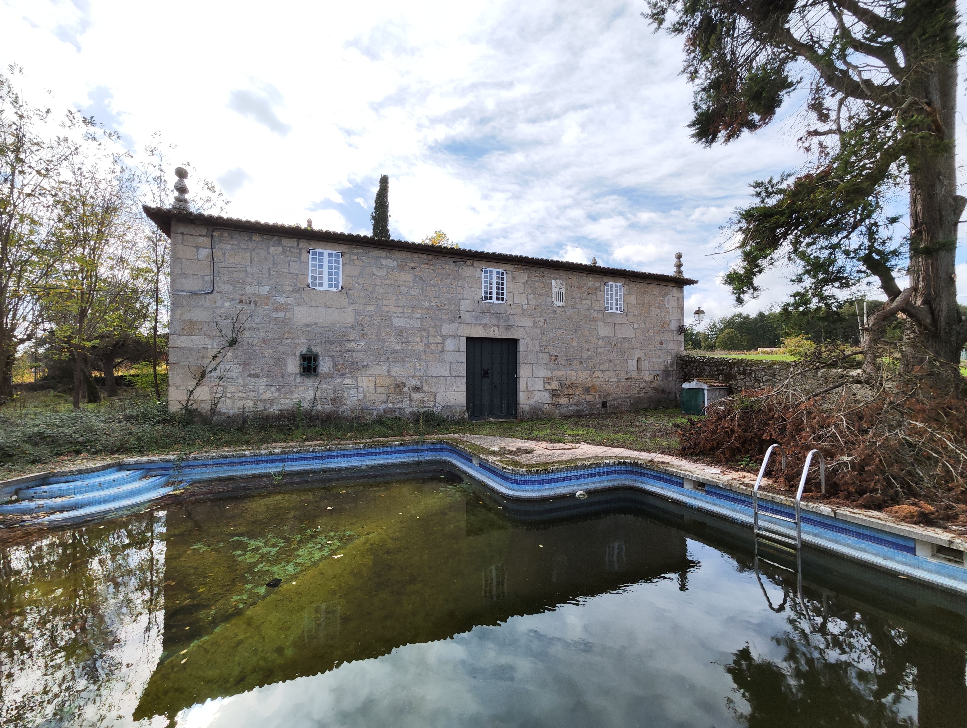 Piscina de Casa o xalet en venda en Pantón amb Jardí privat, Parquet i Terrassa