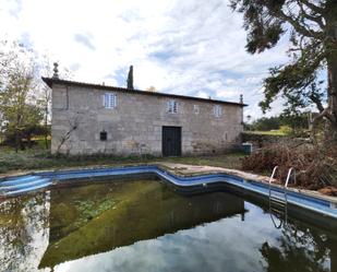 Piscina de Casa o xalet en venda en Pantón amb Jardí privat, Parquet i Terrassa