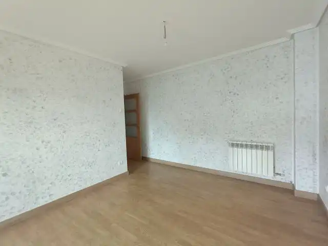 Living room of Flat for sale in Vigo   with Heating, Storage room and Balcony