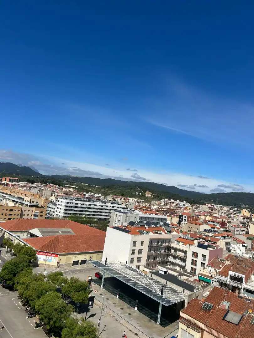 Vista exterior de Oficina en venda en Terrassa amb Terrassa