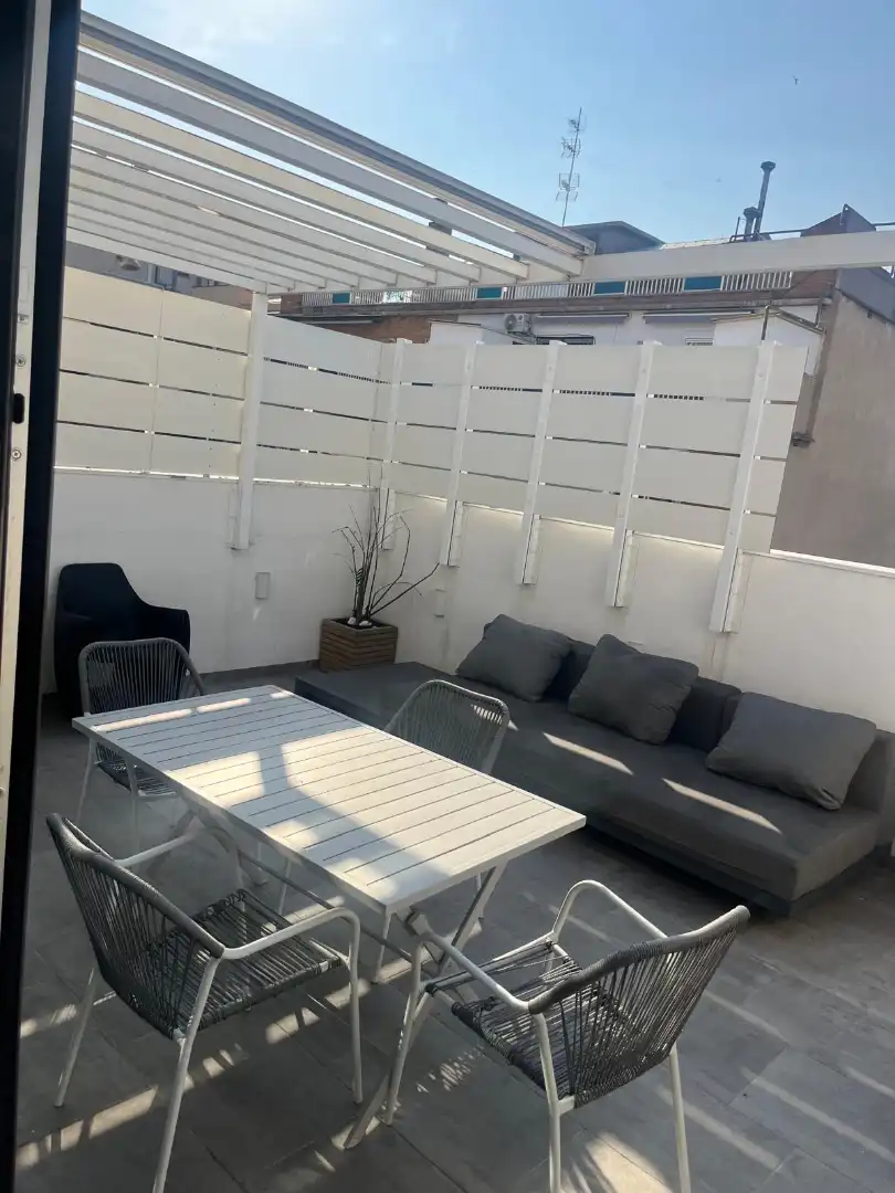 Terraza de Ático de alquiler en Barcelona con Aire acondicionado, Calefacción y Terraza
