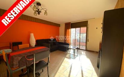 Exterior view of Flat for sale in  Barcelona Capital  with Balcony