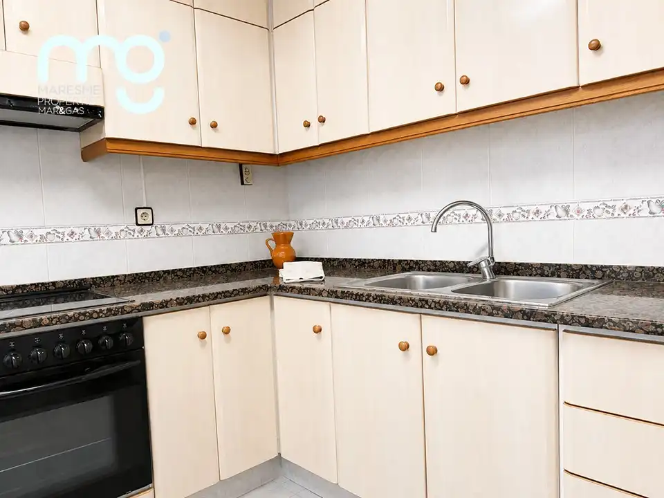 Kitchen of Flat for sale in Mataró  with Air Conditioner, Heating and Terrace