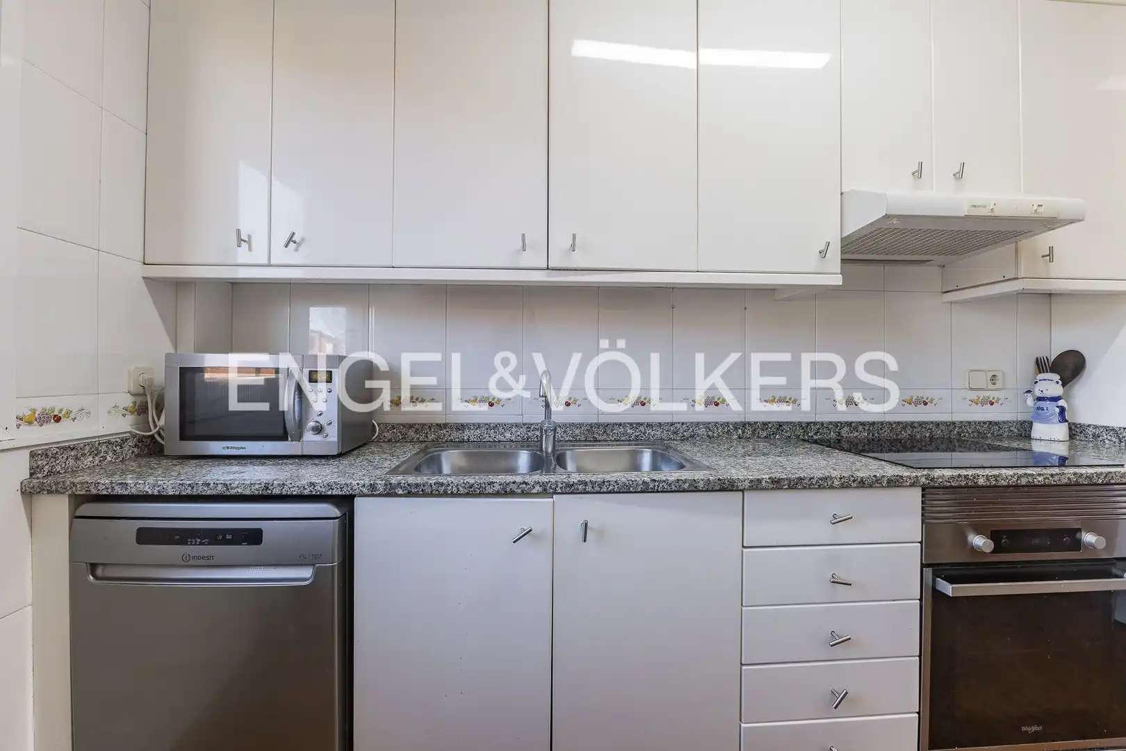 Kitchen of Houses for sale in Sant Pere de Ribes  with Air Conditioner, Heating and Private garden