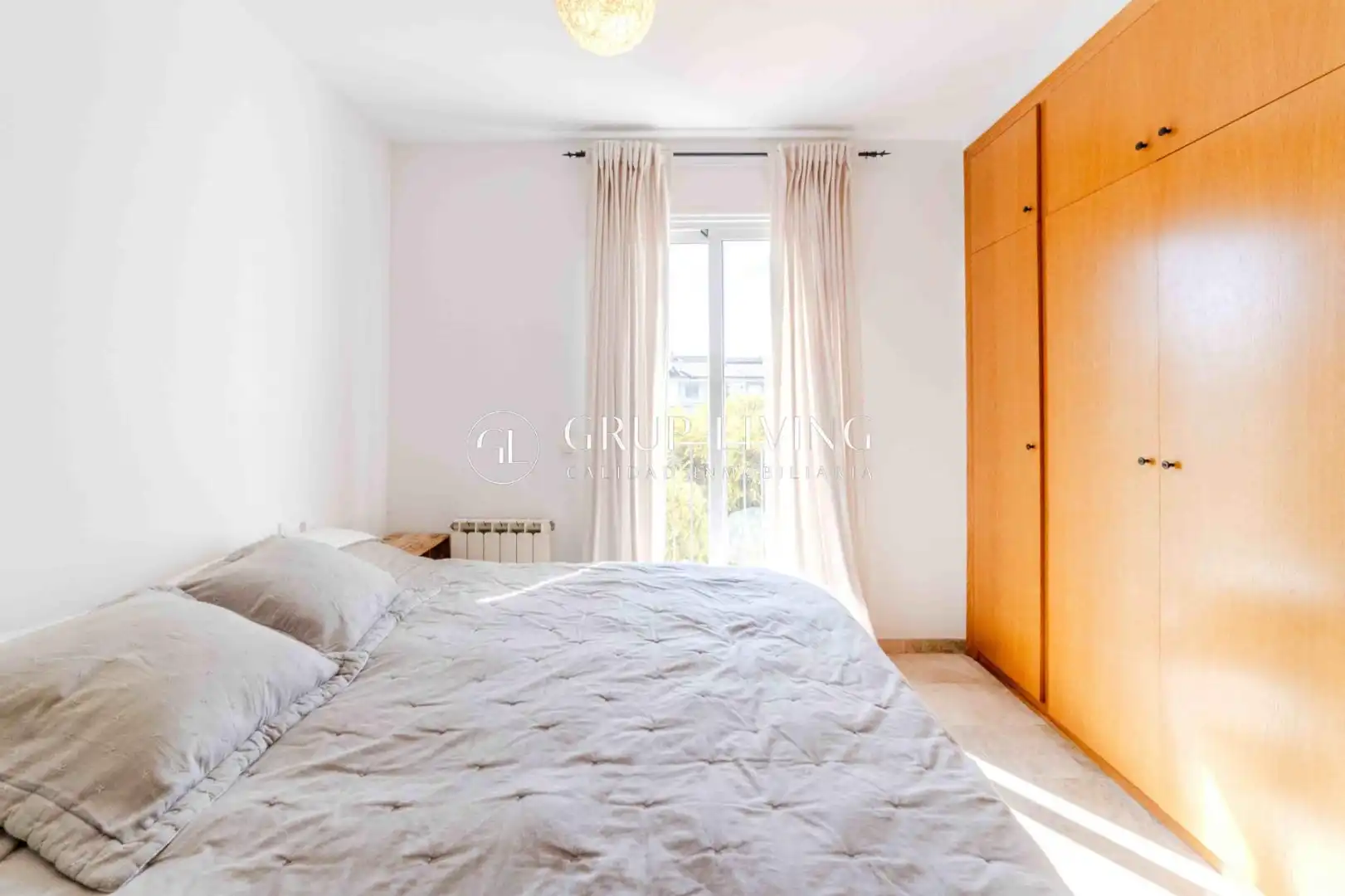 Habitación de Casa o chalet en venta en Sitges con Aire acondicionado, Calefacción y Jardín privado