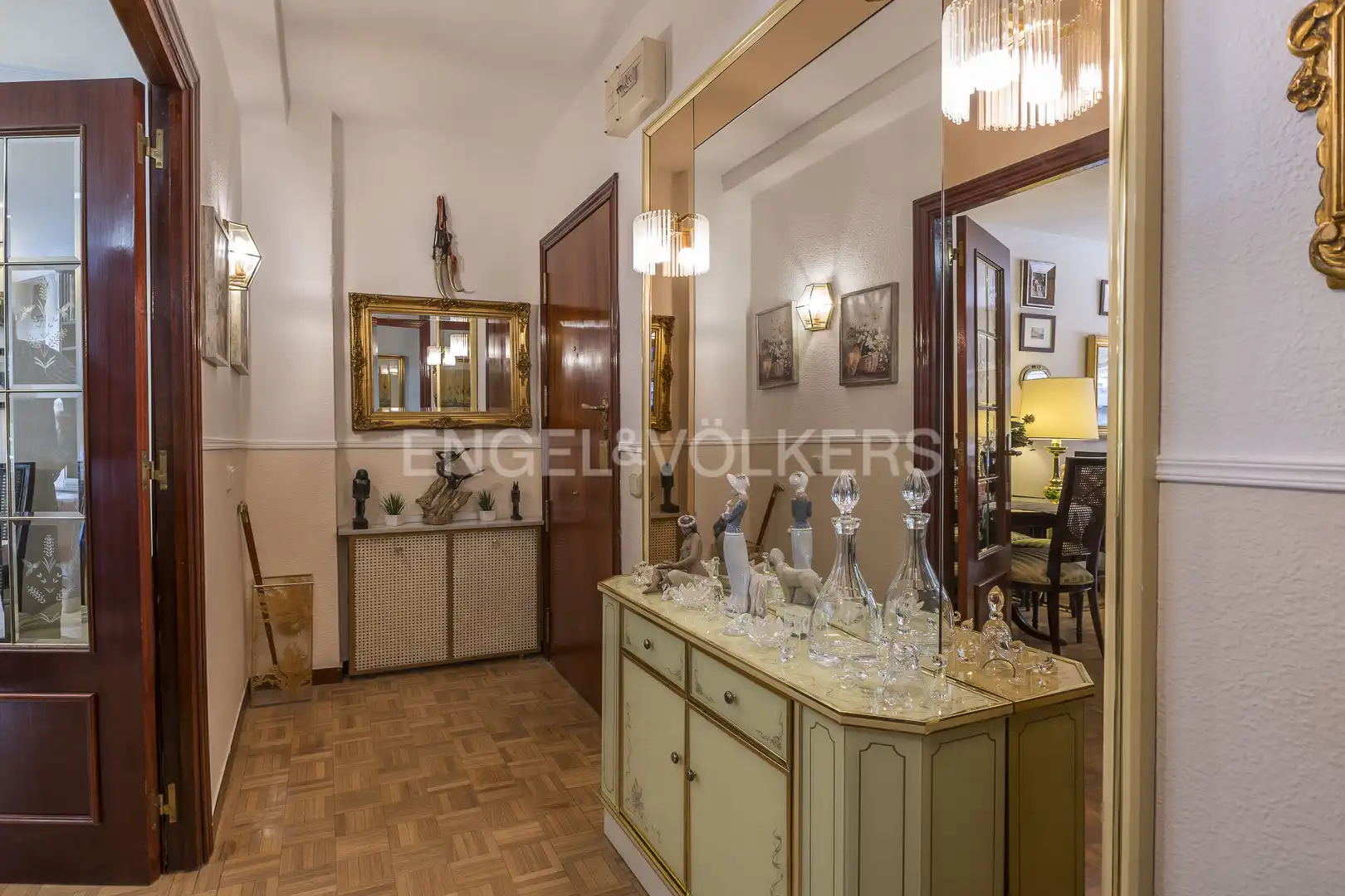 Piso en venta en Madrid con Calefacción, Parquet y Terraza
