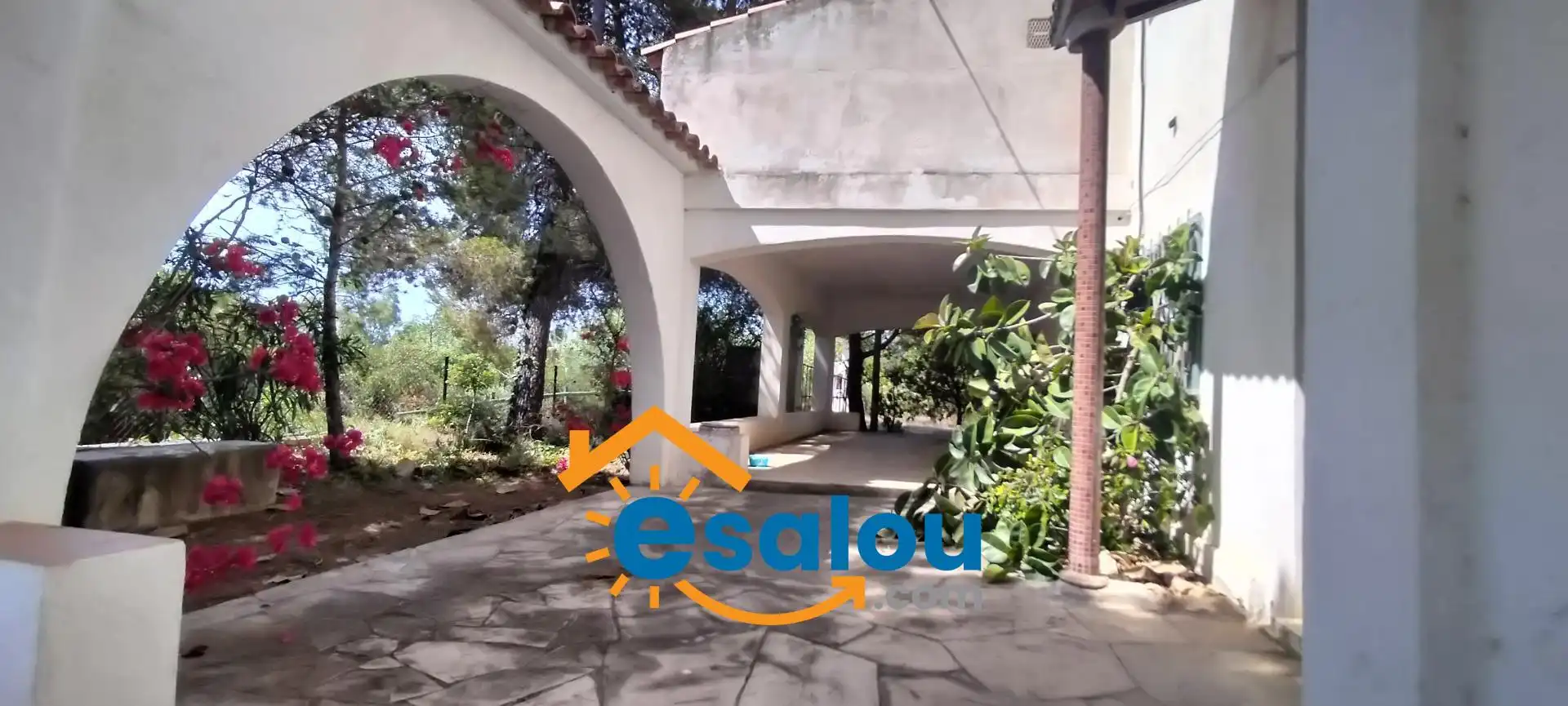 Finca rústica en venta en Mont-roig del Camp con Terraza y Amueblado