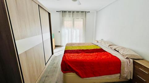 Foto 2 de Piso en venta en Plaza de Toros - Avenida Chapí - Trinquete, Elda