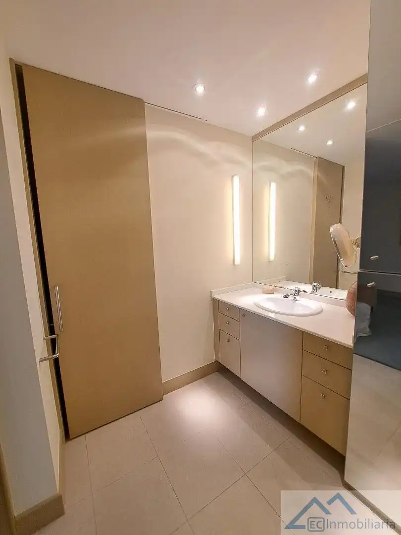 Wohnung zur Miete in Marianela, El Sardinero