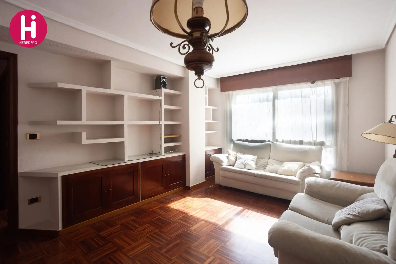 Wohnzimmer von Wohnung zum Verkauf in Vigo  mit Heizung und Abstellraum