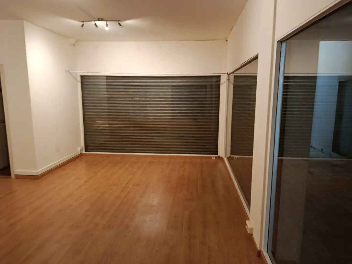 Local comercial en venda a AIGUETA (La Bisbal d'Empordà), imagen 7