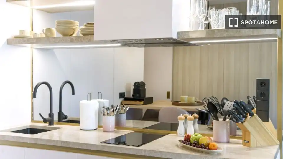 Kitchen of Flat for rent in Barcelona  with Air Conditioner, Heating and Furnished