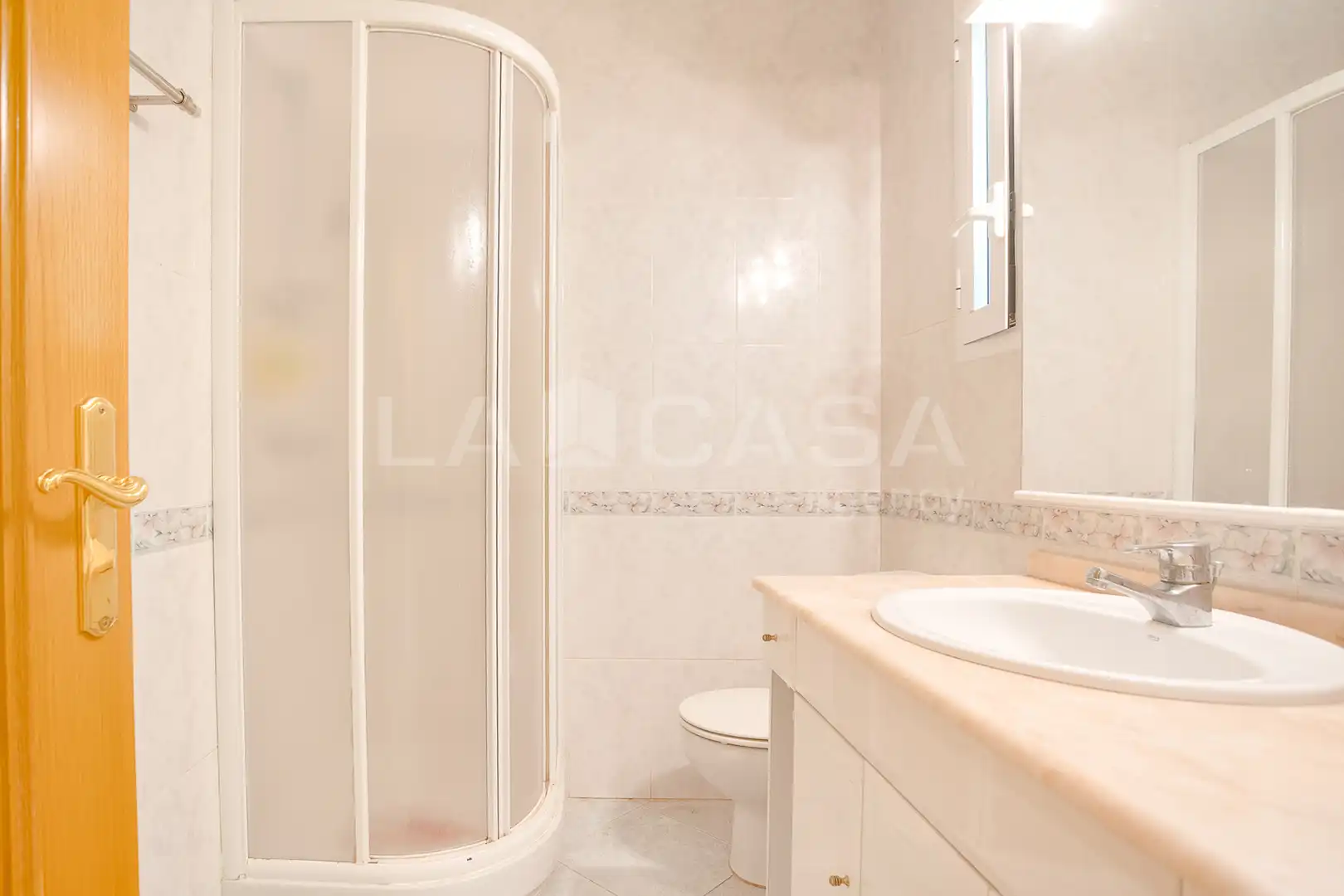 Casa pareada con terraza en venta en Santa Eulàlia de Ronçana, imagen 50