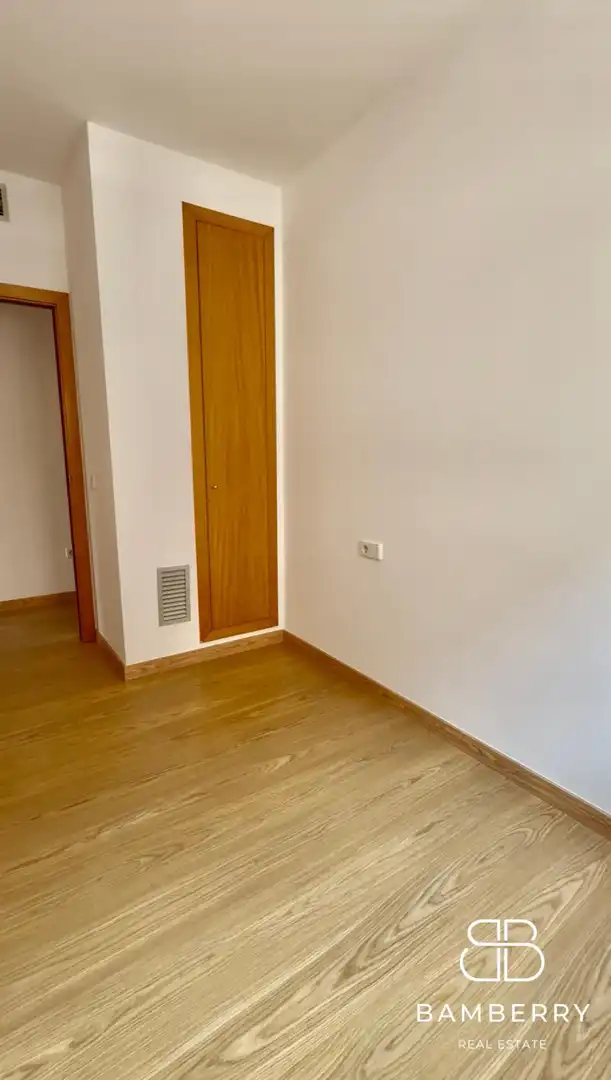 Flat for sale in Castelldefels  with Parquet flooring and Community pool