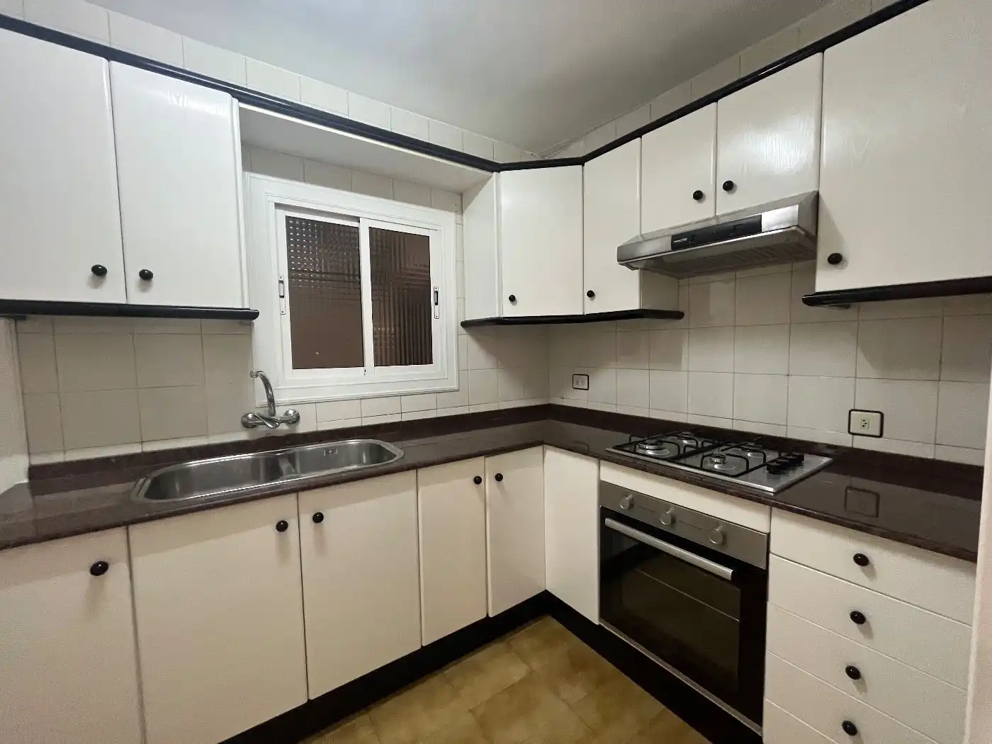 Cocina de Piso de alquiler en Cerdanyola del Vallès con Calefacción y Terraza