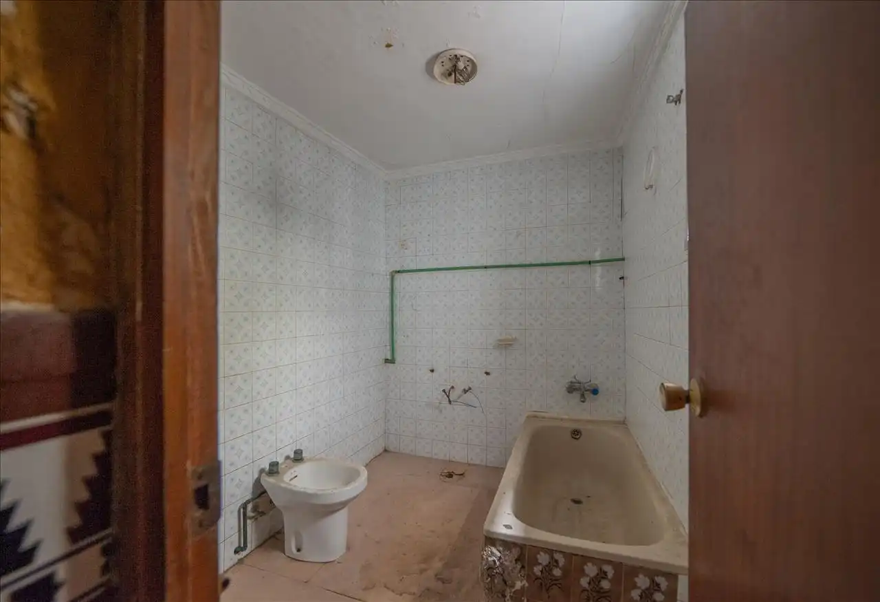 Baño de Casa adosada en venta en Lora del Río con Trastero