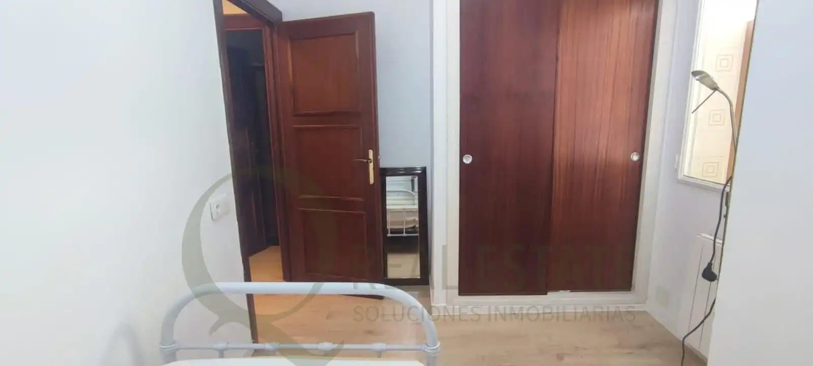 Habitación de Piso de alquiler en Alicante / Alacant con Calefacción, Terraza y Amueblado