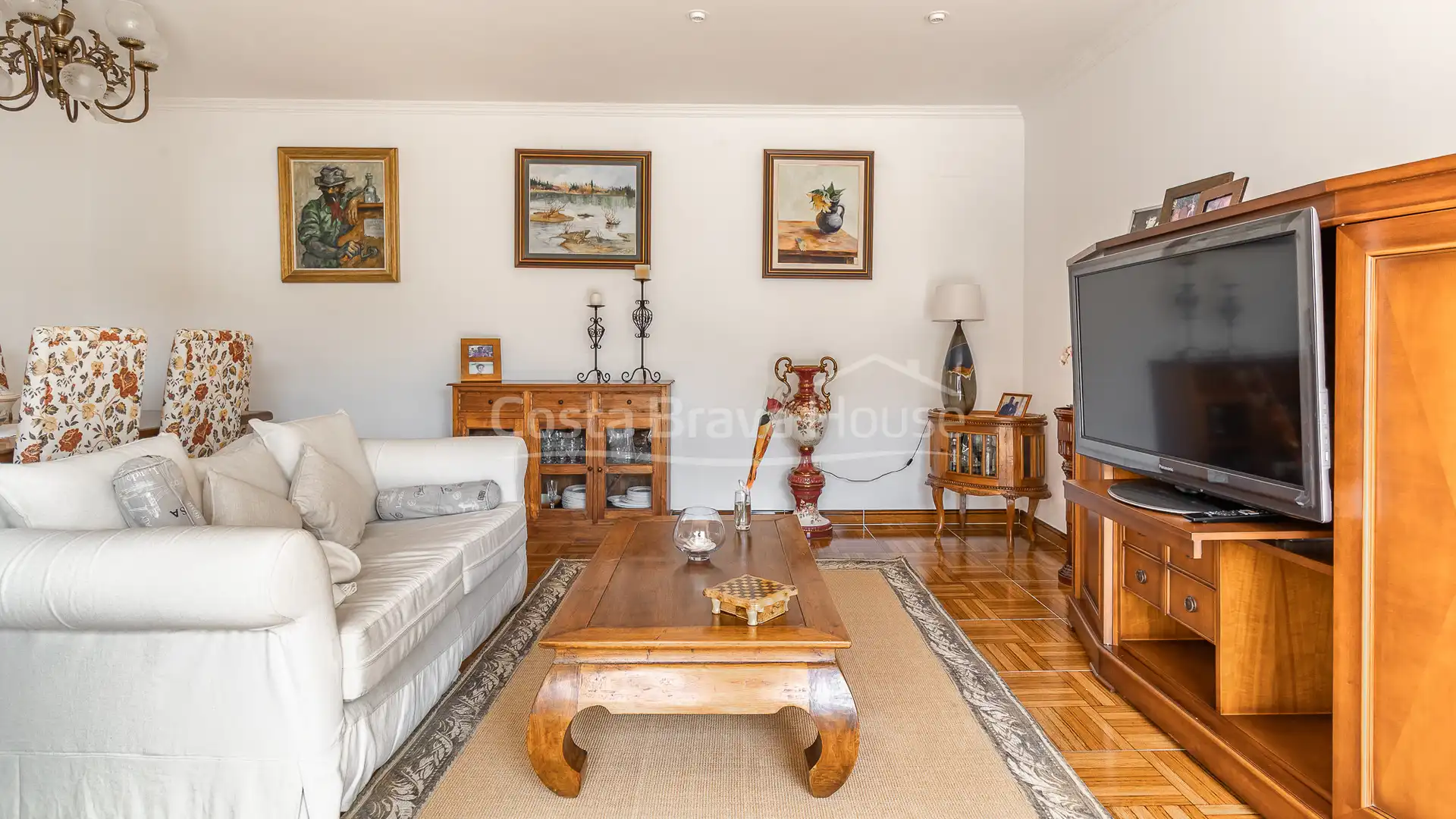 Sala de estar de Casa o chalet en venta en Calonge i Sant Antoni con Calefacción, Jardín privado y Parquet