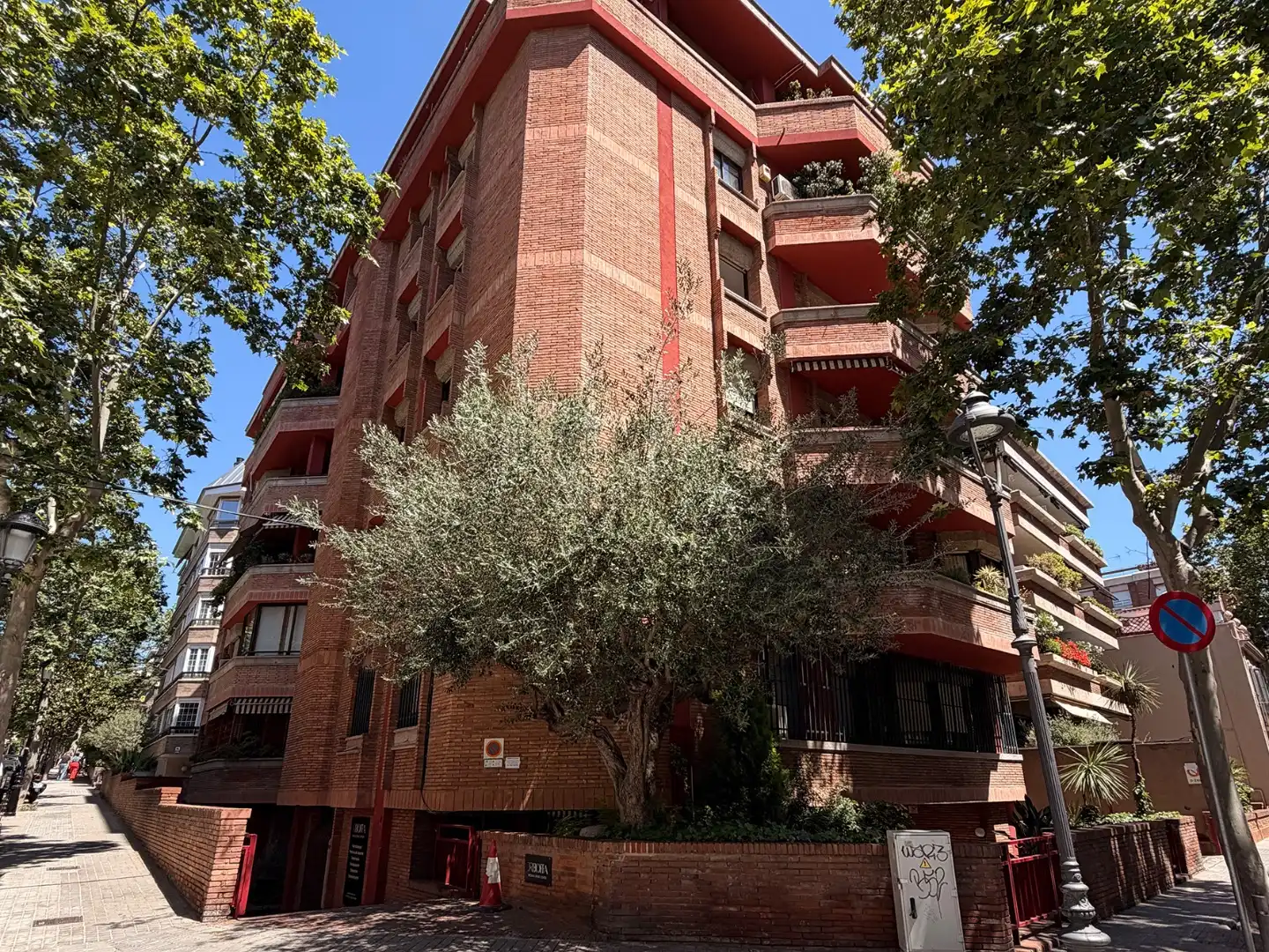 Flat with lift for sale in José Agulló 1-3