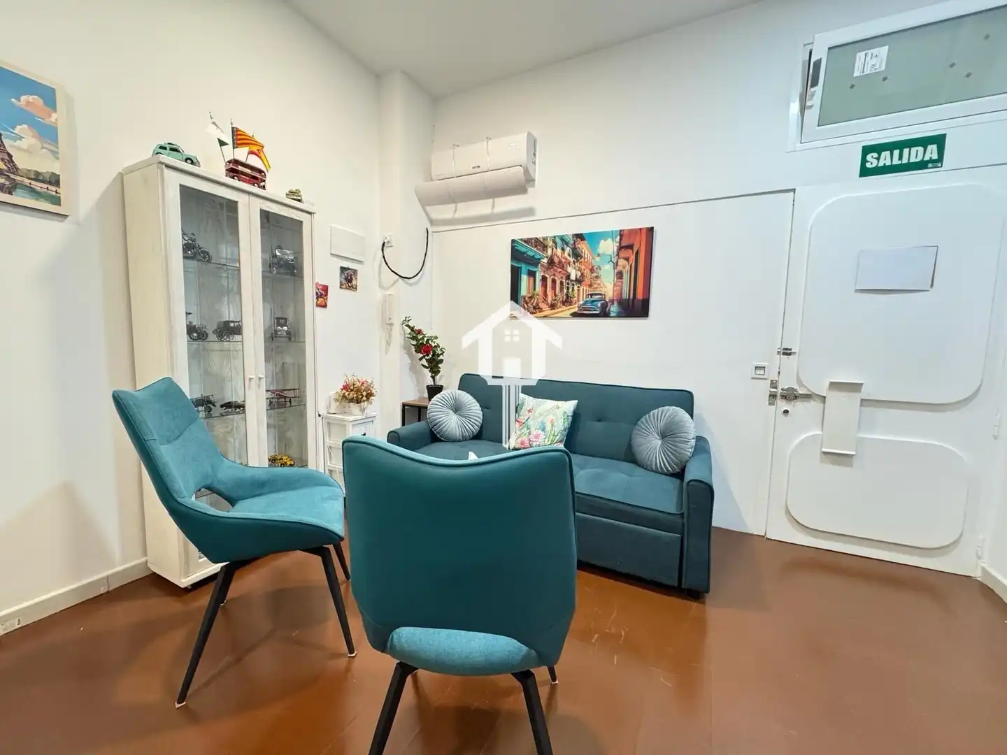 Sala d'estar de Estudi en venda en Alicante / Alacant amb Aire condicionat i Moblat