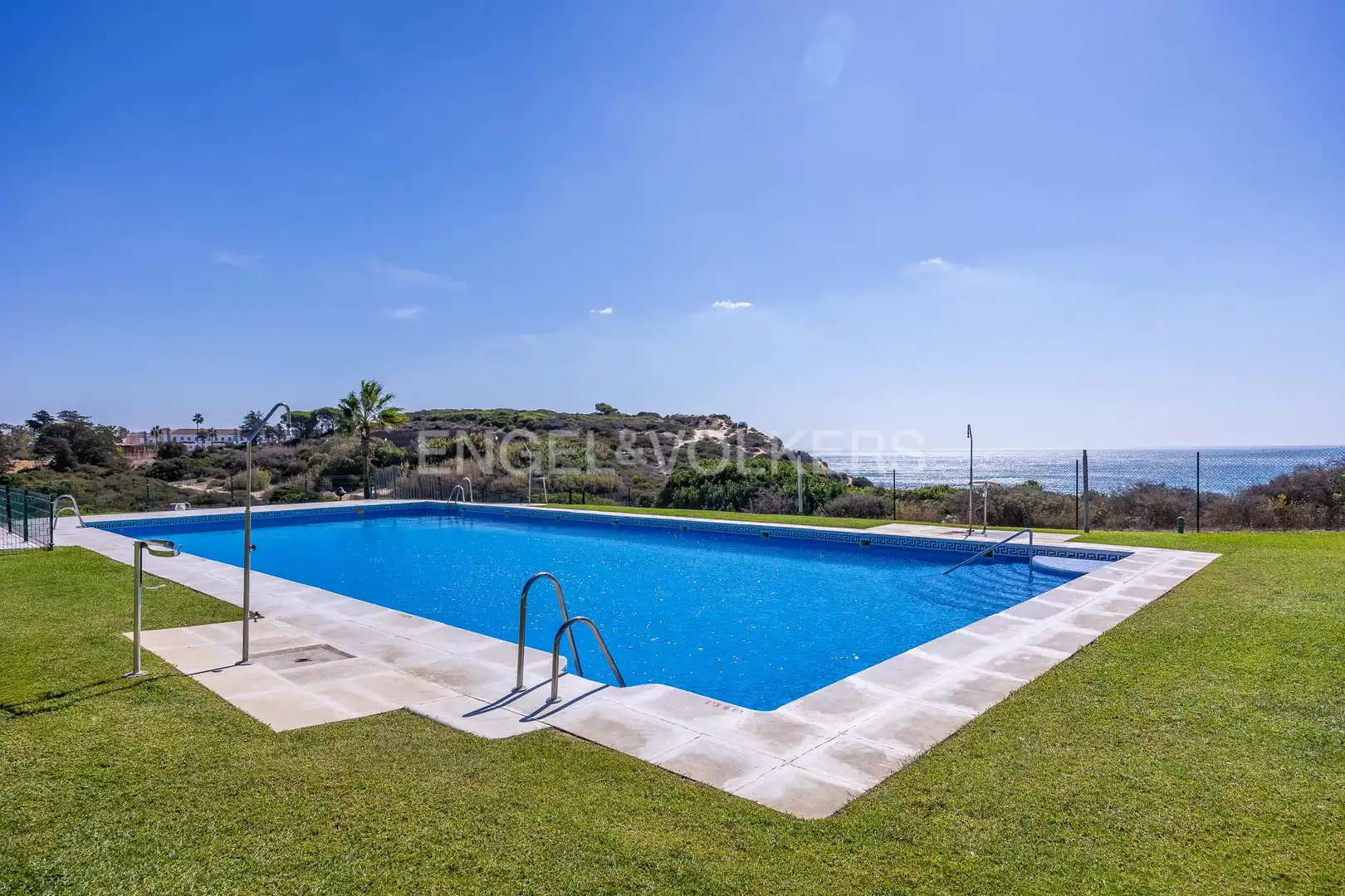 Piscina de Casa o xalet de lloguer en Conil de la Frontera amb Calefacció, Jardí privat i Terrassa