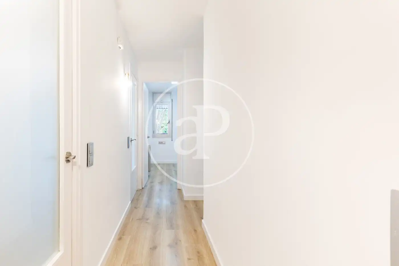 Piso en venta en Terrassa con Calefacción, Terraza y Balcón