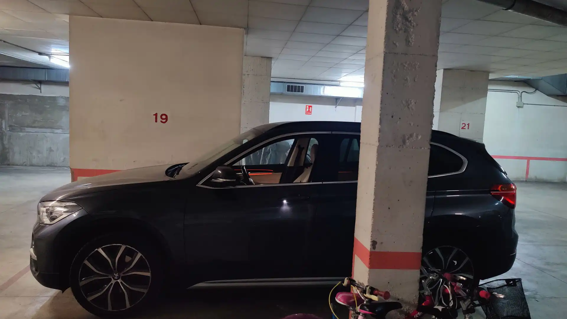 Parking of Garage for rent in Vallirana