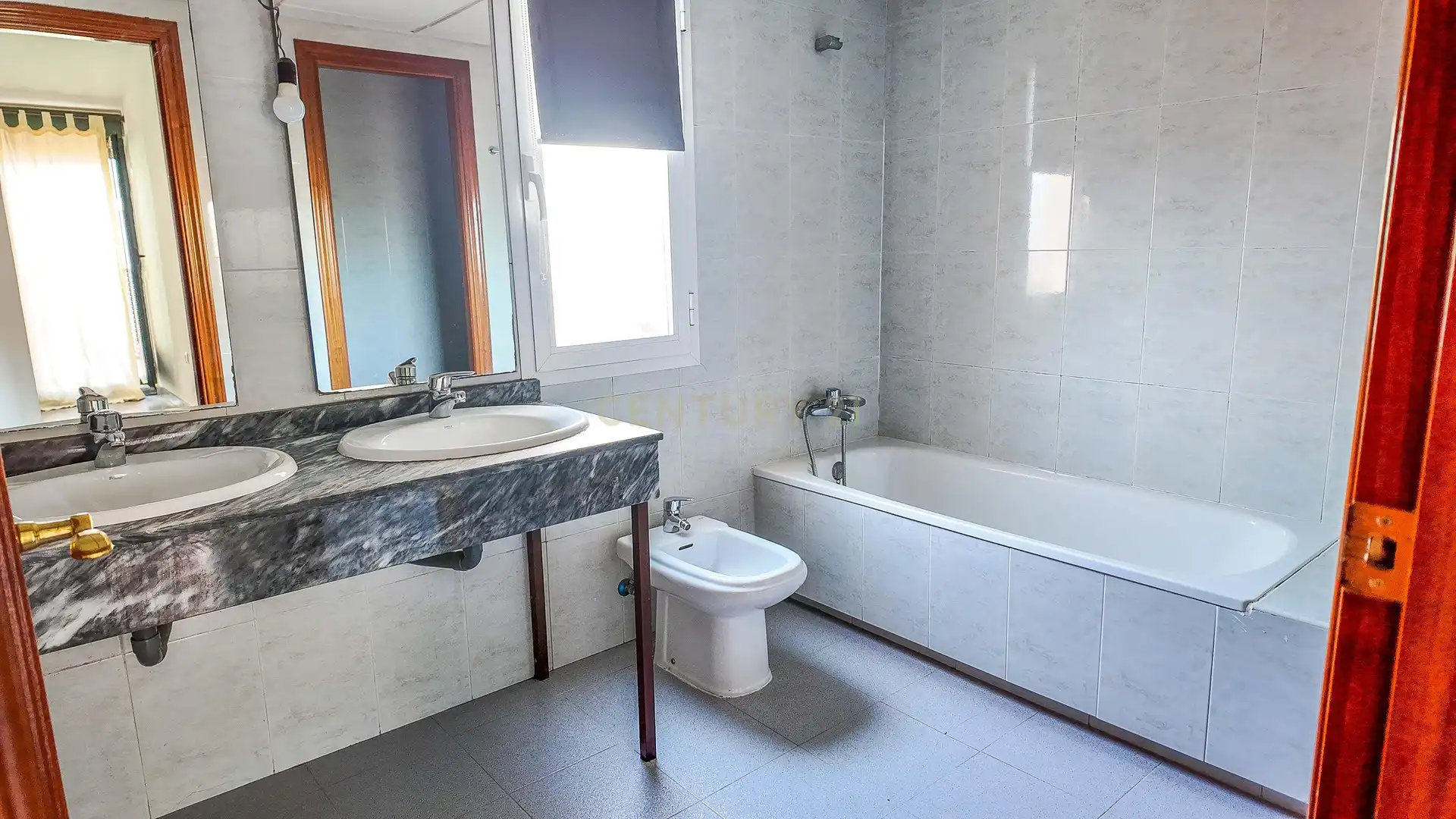 Badezimmer von Maisonette zum Verkauf in Badajoz mit Klimaanlage, Abstellraum und Waschmaschine